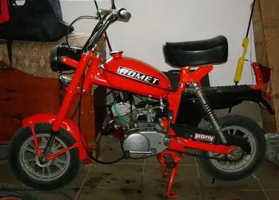 Romet Pony M2: Czym różni się od modelu Romet Pony M1 i który wybrać?