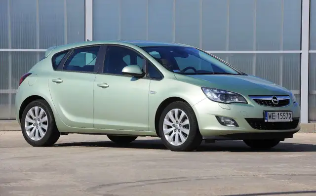 Opel Astra J: jaki silnik diesla wybrać, aby uniknąć problemów?