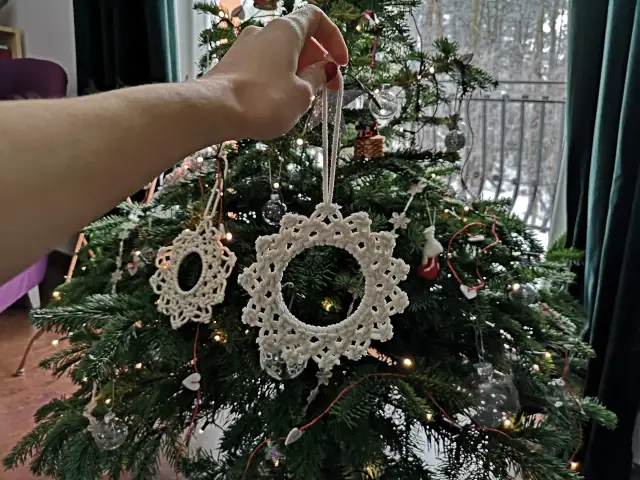 Jak zrobić ozdoby na choinkę z makramy - proste i efektowne pomysły