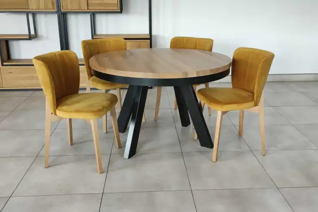 Stół okrągły 120 cm na ile osób - komfortowe rozwiązania dla gości