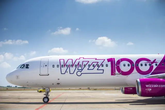 Wizzair od jakiego wieku można latać samemu? Oto co musisz wiedzieć