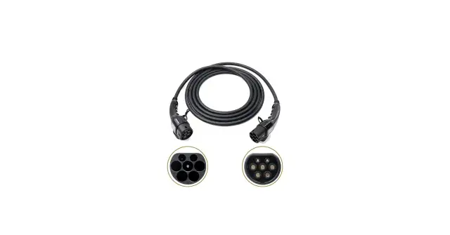 Kabel do ładowania EV z wtyczkami typu 2 i gniazdami.