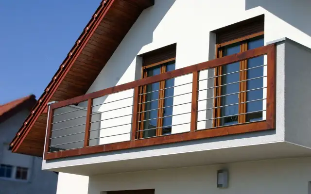 Ile kosztuje balustrada na balkon? Ceny i czynniki wpływające na koszt
