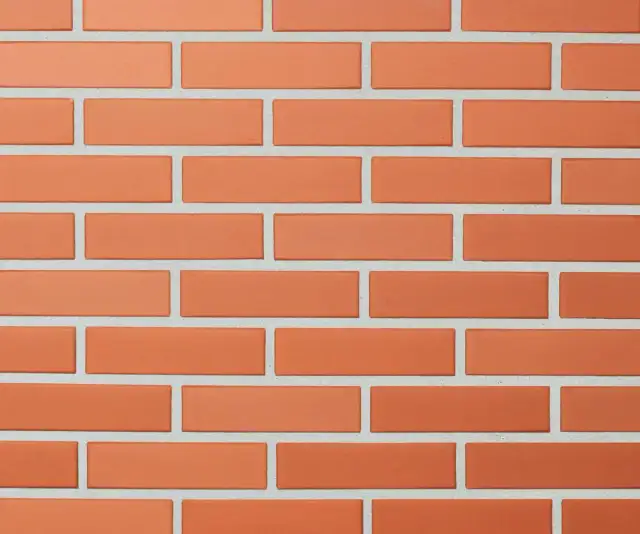 Ile waży cegła klinkierowa? Zaskakujące fakty o jej wadze