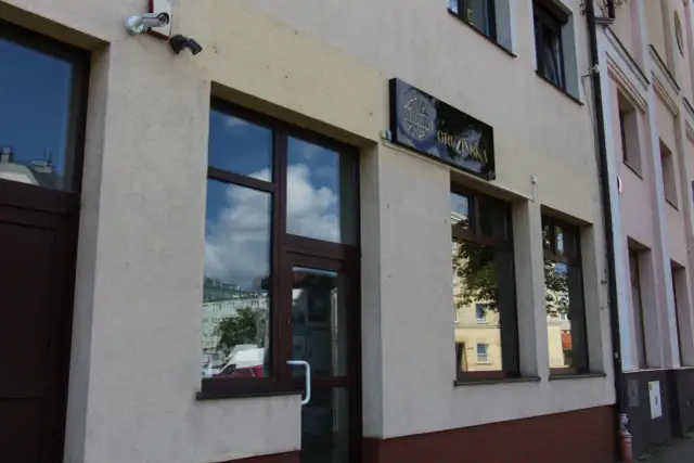 Gdzie zjeść w Oleśnicy? Odkryj najlepsze restauracje i smaki