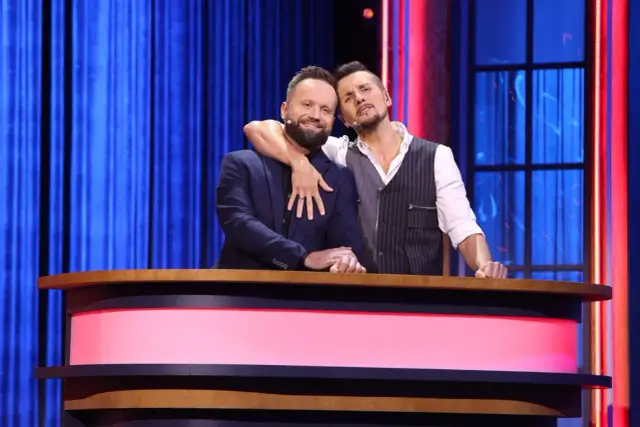 Michał Czernecki w kabarecie: zaskakujące role i nowe programy