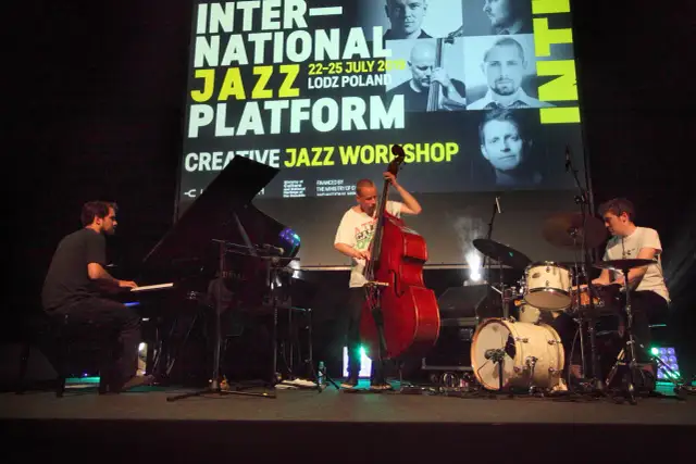 Najlepsze kluby jazzowe w Łodzi: muzyka na żywo i atmosfera
