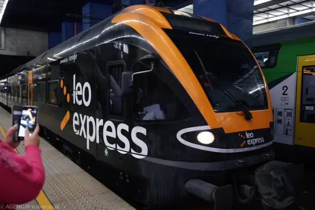Dworzec Zachodni: Gdzie znajdziesz Leo Express? Pociąg czy autobus?