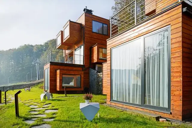 Jak znaleźć tanie noclegi w Polsce i zaoszczędzić na podróży