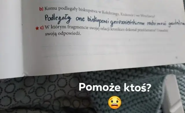 Komu podlegały biskupstwa w Kołobrzegu, Krakowie i Wrocławiu?