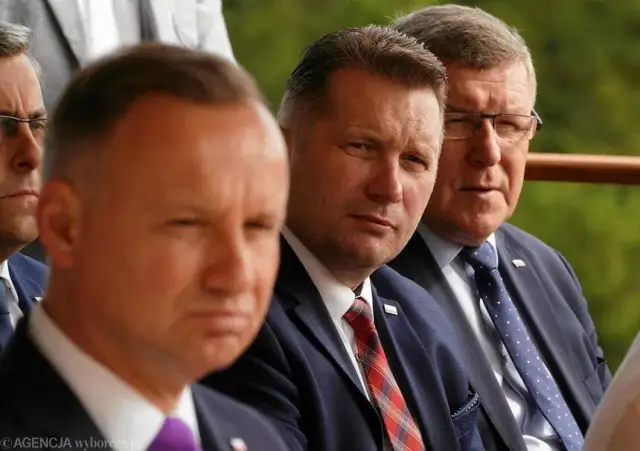 Prezydent Duda zawetował "Lex Czarnek 3.0": Czy to koniec zmian?