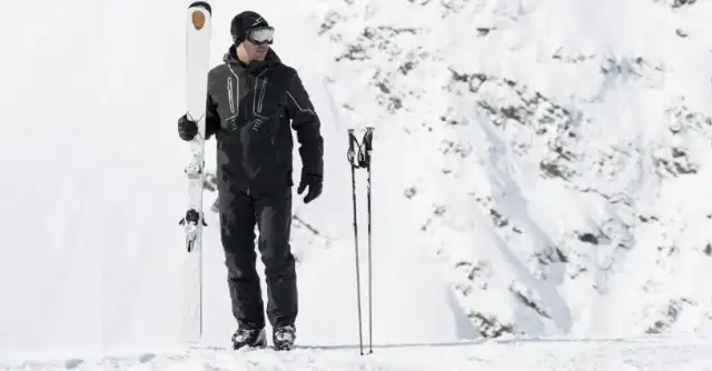 Najlepsze kurtki na narty biegowe: Ochrona przed zimnem i wiatrem