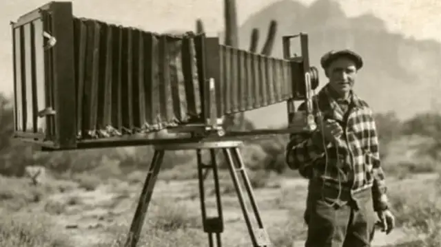 Pierwszy aparat fotograficzny: Jak wyglądał i działał?