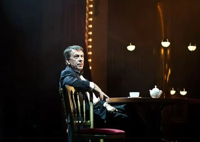 Kto śpiewa gdzie się podziały tamte prywatki? Poznaj Wojciecha Gąssowskiego