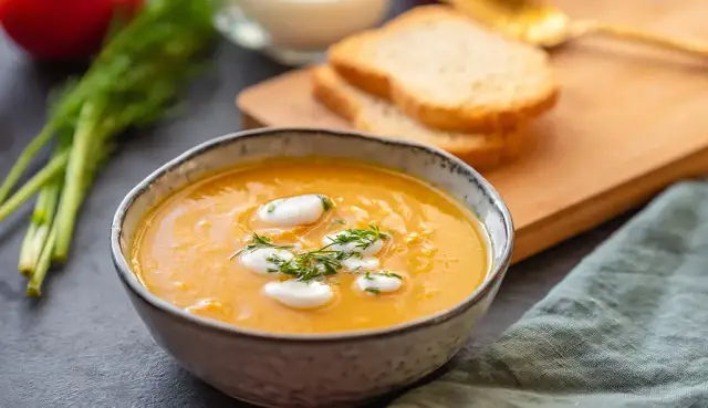 Soupe de légumes sans pommes de terre : Recettes et astuces veloutées