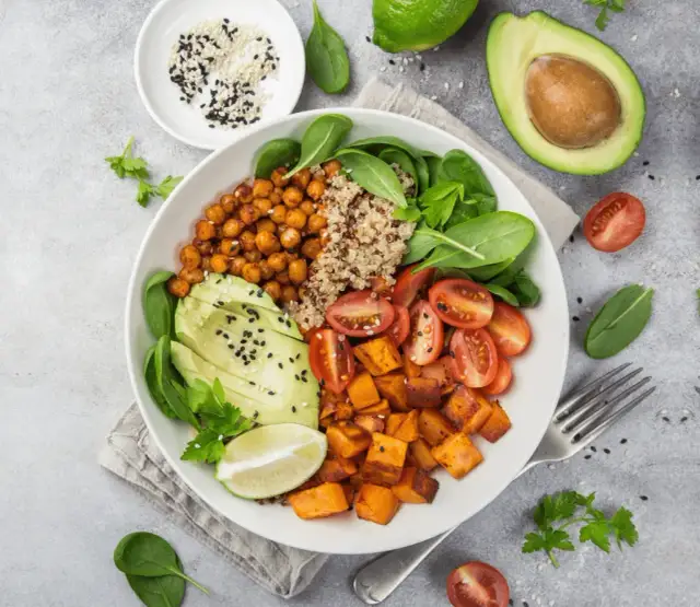 Dieta wegetariańska: Ile schudniesz i jak to zrobić skutecznie?