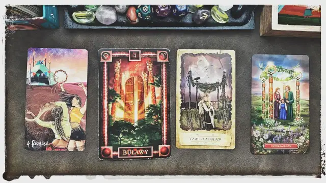 Ile kart ma talia tarota? Odkryj tajemnice kart i ich znaczenie