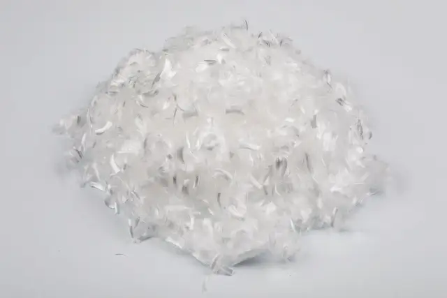 Włókno polipropylenowe do wylewki: Ile i jak, by uniknąć pęknięć?