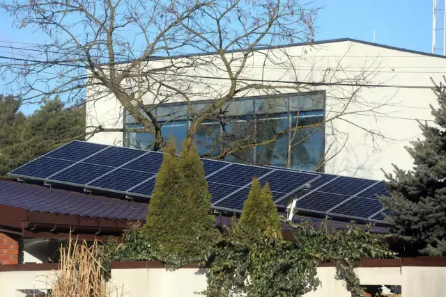 Fotowoltaika 5 kW: Ile prądu dziennie? Od 2 do 30 kWh wyjaśniamy!