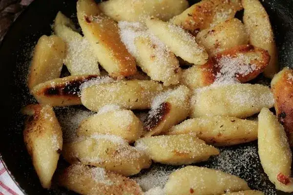 Kopytka na słodko: Odkryj smaki dzieciństwa i nowe pomysły