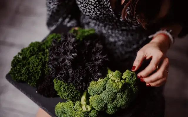 Jak uzupełnić żelazo w diecie wegetariańskiej i uniknąć niedoborów