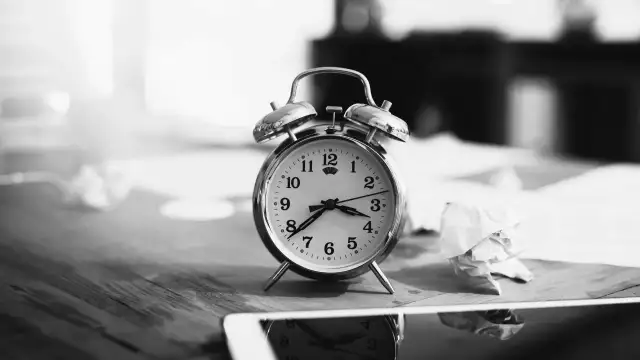 Ile się czeka na rozprawę? Poznaj zaskakujące czasy oczekiwania