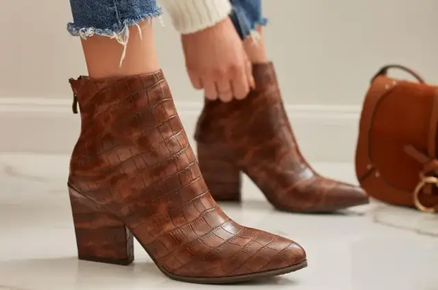 Buty na grubym obcasie: poznaj rodzaje i stylizacje