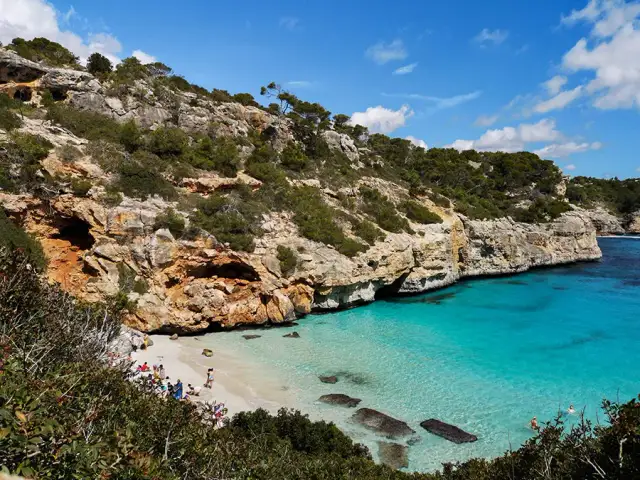 Hiszpania: najpiękniejsze miejsca poza utartym szlakiem przewodnik