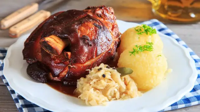 Golonka idealna: Ile gotować, by rozpływała się w ustach?