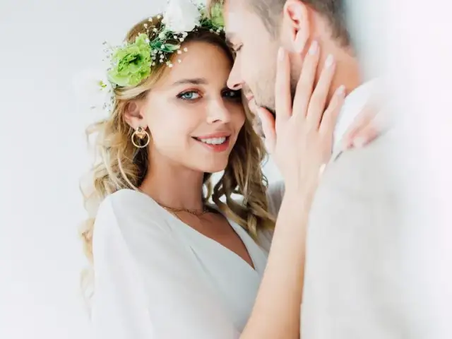 Jak zaprosić dziewczynę na wesele, aby nie była zaskoczona i czuła się wyjątkowo