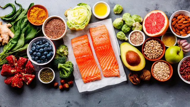 Trądzik: Skuteczna pielęgnacja i dieta co naprawdę działa?