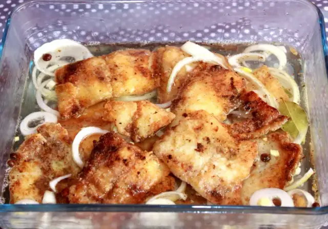 Domowa zalewa do ryb: Prosty przepis i sekrety smaku