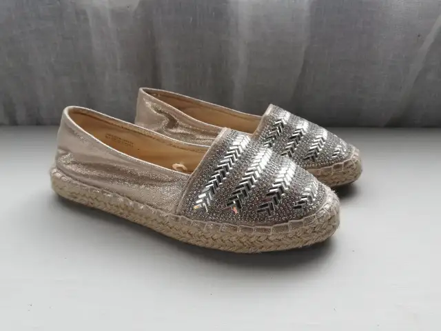 Zapatos mujer Primark: estilos cómodos y elegantes que amarás