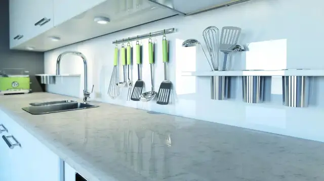 Ceny blatów konglomeratowych białych – co musisz wiedzieć przed zakupem