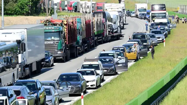 Czy są korki na autostradzie A1? Sprawdź aktualne utrudnienia!