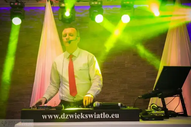 DJ czy zespół na wesele? Kompleksowy przewodnik i koszty 2026