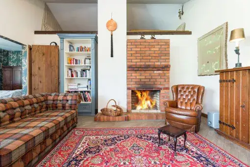 Dywan do brązowych mebli: Jak dobrać idealny kolor i styl?