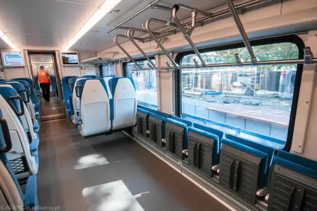 Wybierz miejsce w pociągu IC: Komfortowa podróż bez niespodzianek