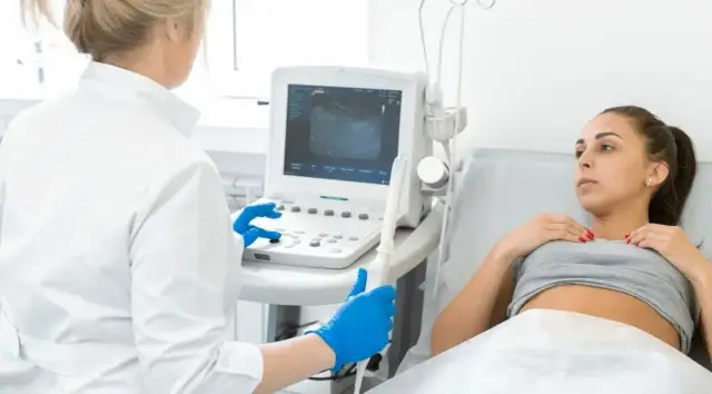 USG u ginekologa na czym polega? Poznaj kluczowe informacje i korzyści