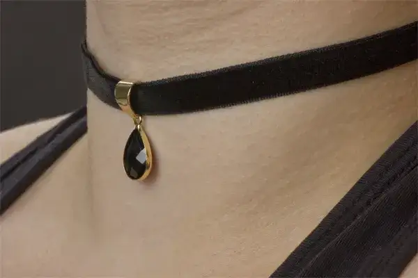 Jak zrobić naszyjnik kołnierzyk - proste sposoby na wyjątkowy dodatek