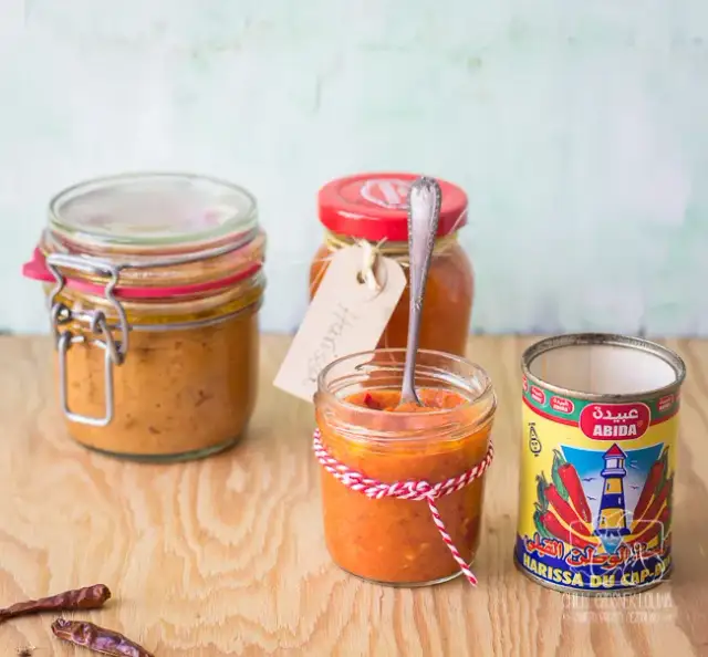 Jak zrobić przyprawę harissa w domu - prosty przepis krok po kroku
