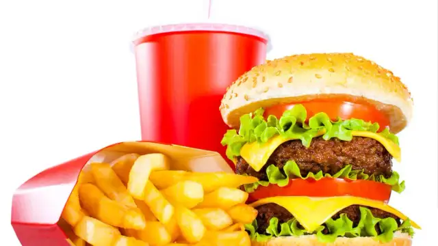 Ile można zarobić w maku w Polsce: Realne stawki na każdym stanowisku