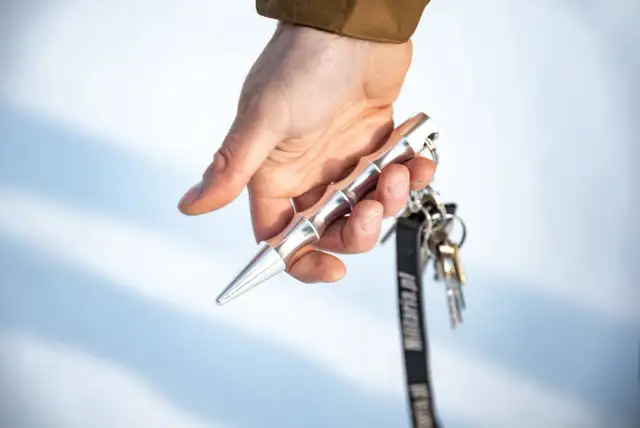 Kubotan: Jak używać? Techniki, legalność, trening. Poradnik