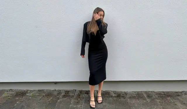 Jak ubrać się na koncert muzyki filmowej, aby wyglądać elegancko i komfortowo