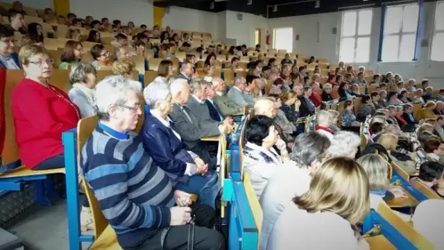 Uniwersytet Trzeciego Wieku Tychy - Zapisz się na ciekawe zajęcia dla seniorów