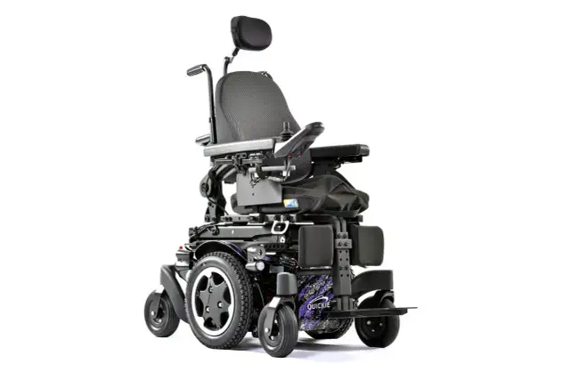 Wypożyczalnia wózków inwalidzkich: przewodnik, koszty i dofinansowanie