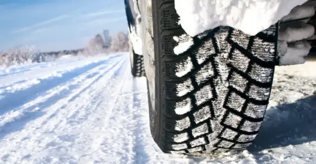 Gdzie najtaniej opony? Sprawdź, gdzie zaoszczędzić na zakupie