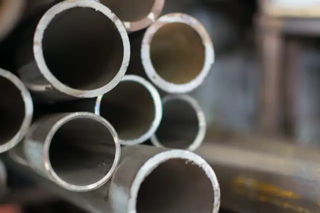 Rury stalowe zaciskowe do CO: Cena. Czy to opłacalna inwestycja?