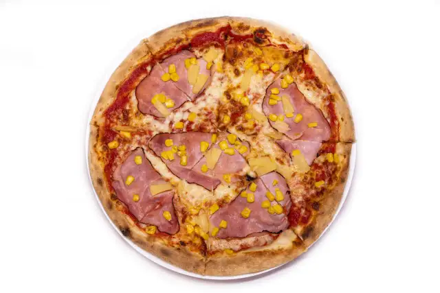 Pizza hawajska z czym jest? Odkryj sekrety jej składników i smaku