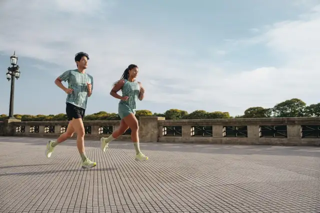 Ile km biegać na początek, aby uniknąć kontuzji i zniechęcenia